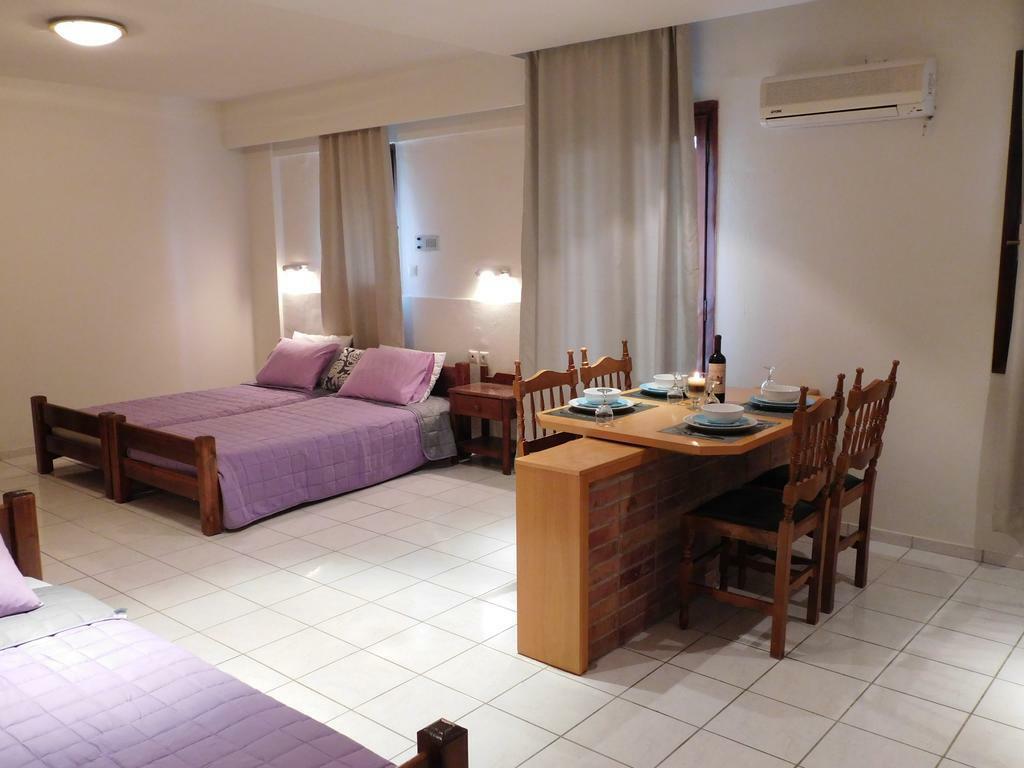 Athina Inn Hersonissos  Exterior foto